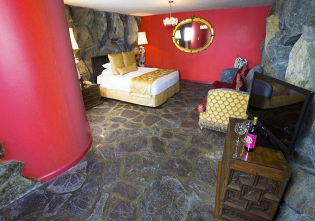 Madonna Inn Сан Луис Оубиспоу Екстериор снимка